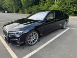 BMW 750d xDrive -G11 LCI NP 170.000 Azuritschwarz In