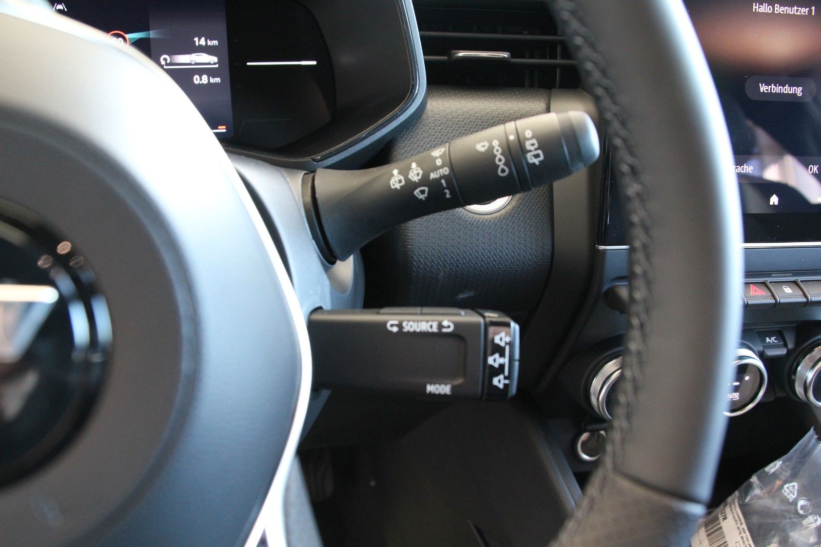 Fahrzeugabbildung Mitsubishi Colt Top LED*DAB*SHZ*BOSE*360°