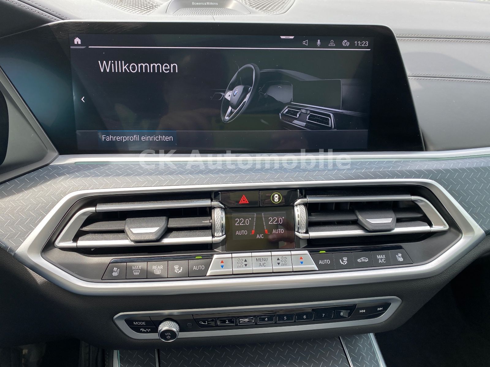 Fahrzeugabbildung BMW X5 xDrive45e M-Sport/Laser/Pano/Head-Up/360°/AHK