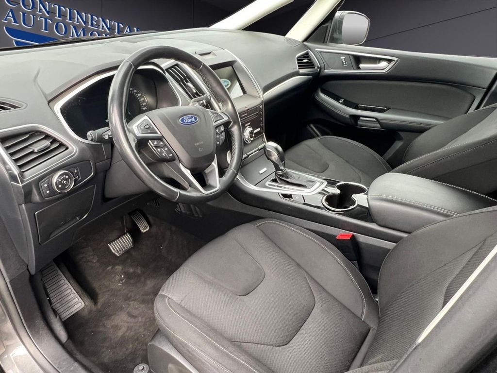 FORD S-Max 2.0 TDCi Titanium Automatik, 7SITZER,KLIMA FORD S-Max 2.0 TDCi Titanium Automatik, 7SITZER,KLIMA