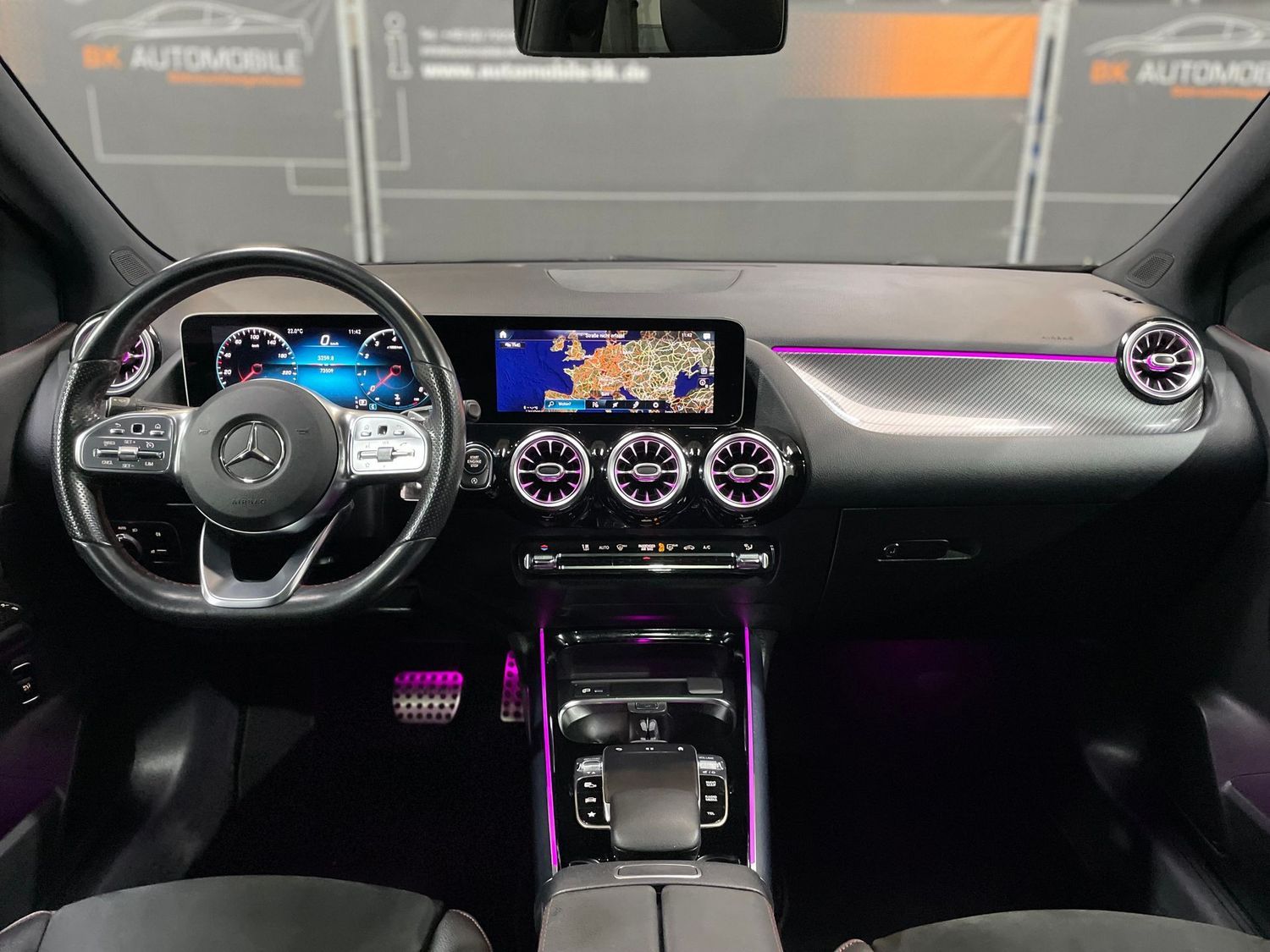 Fahrzeugabbildung Mercedes-Benz B 200 AMG Line #360°#Night#LED#Digital#MBUX#Pano