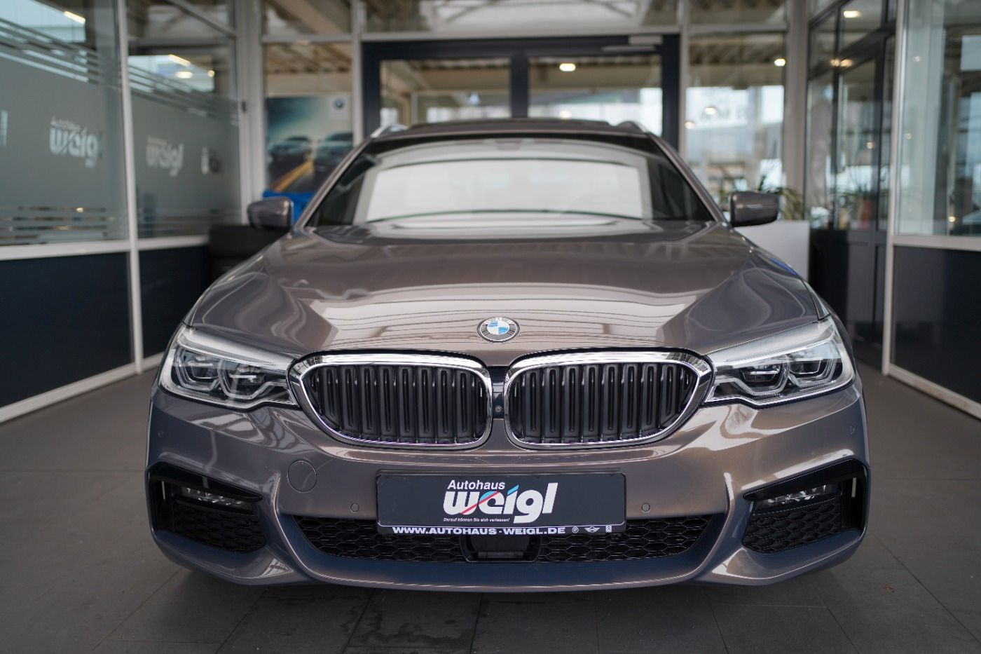 Fahrzeugabbildung BMW 520d xDrive M Sport +STHZG+20