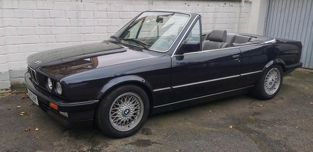 BMW 325 E30 Cabrio