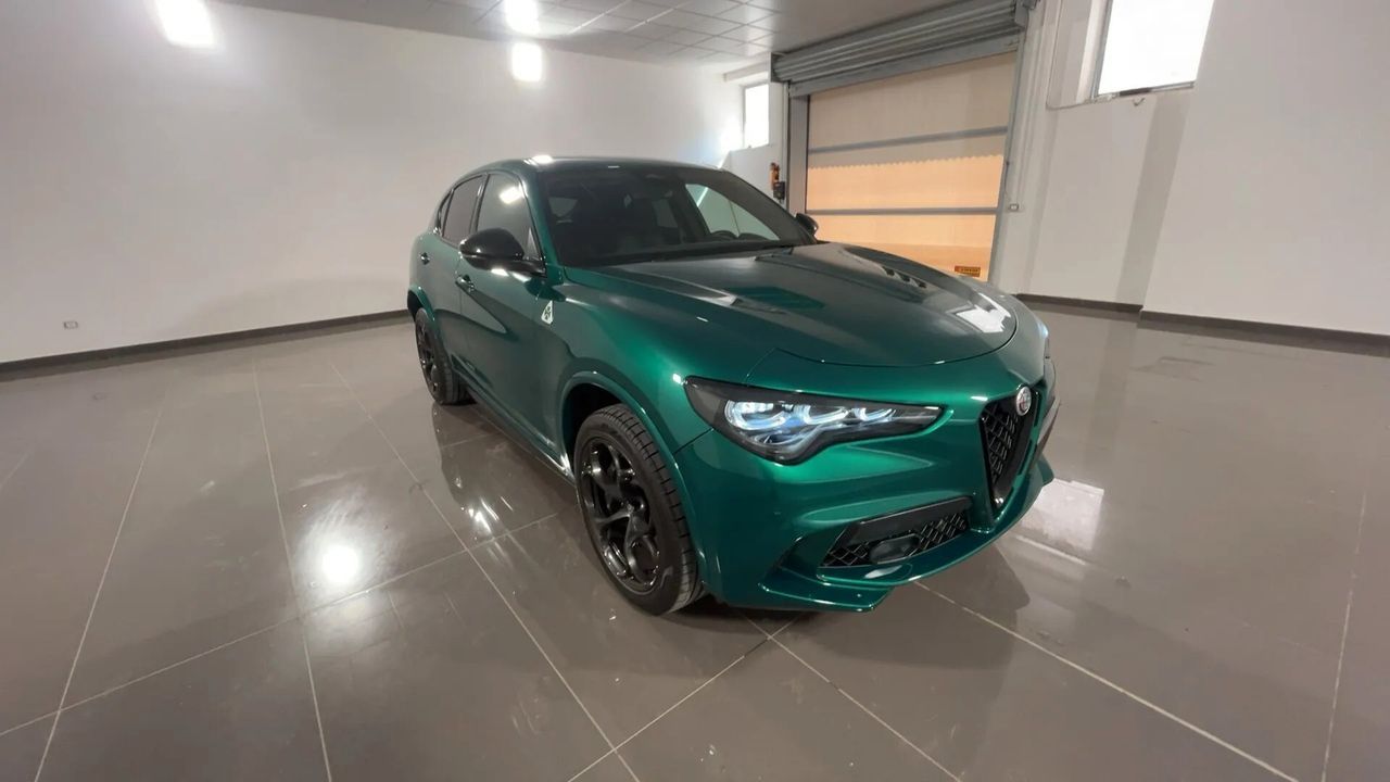 Other Alfa Romeo Stelvio 2.9 Bi-Turbo V6 520 CV AT8 Q4 imagem 2