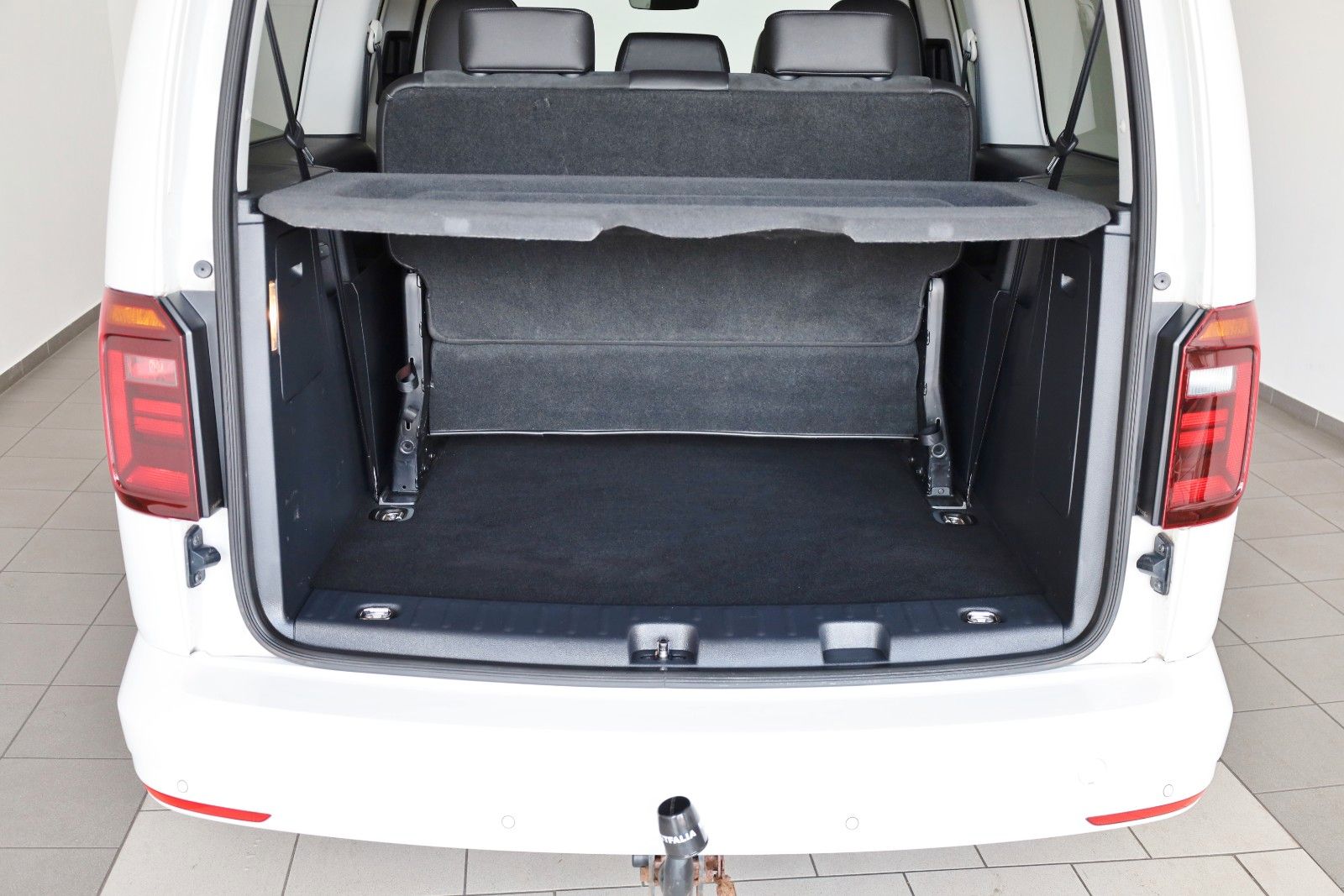 Fahrzeugabbildung Volkswagen Caddy Maxi Highline BMT, 7Sitzer,GSD,Kamera,AHK