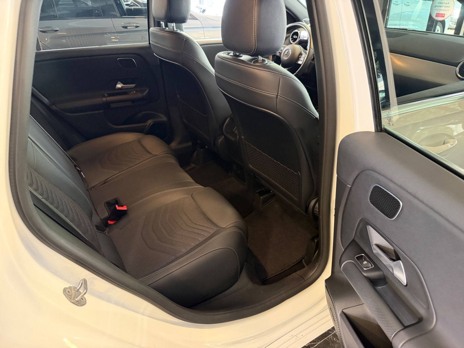 Mercedes-Benz B 200 d AUTOMATIK!! 48tKM!! foto 13
