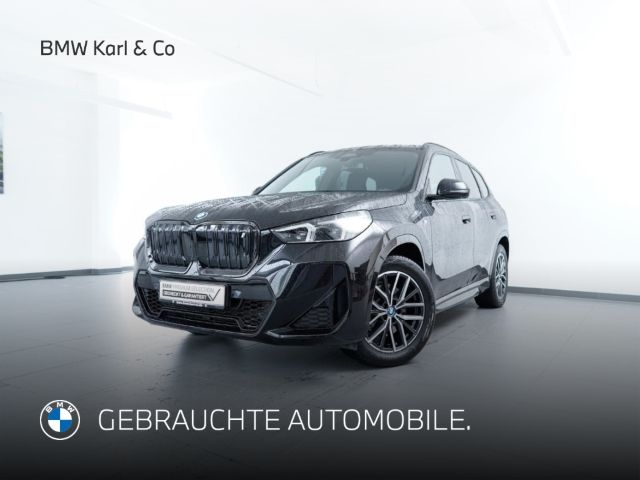 BMW iX1 xDrive30e M-Sport Ad. LED Panorama H/K