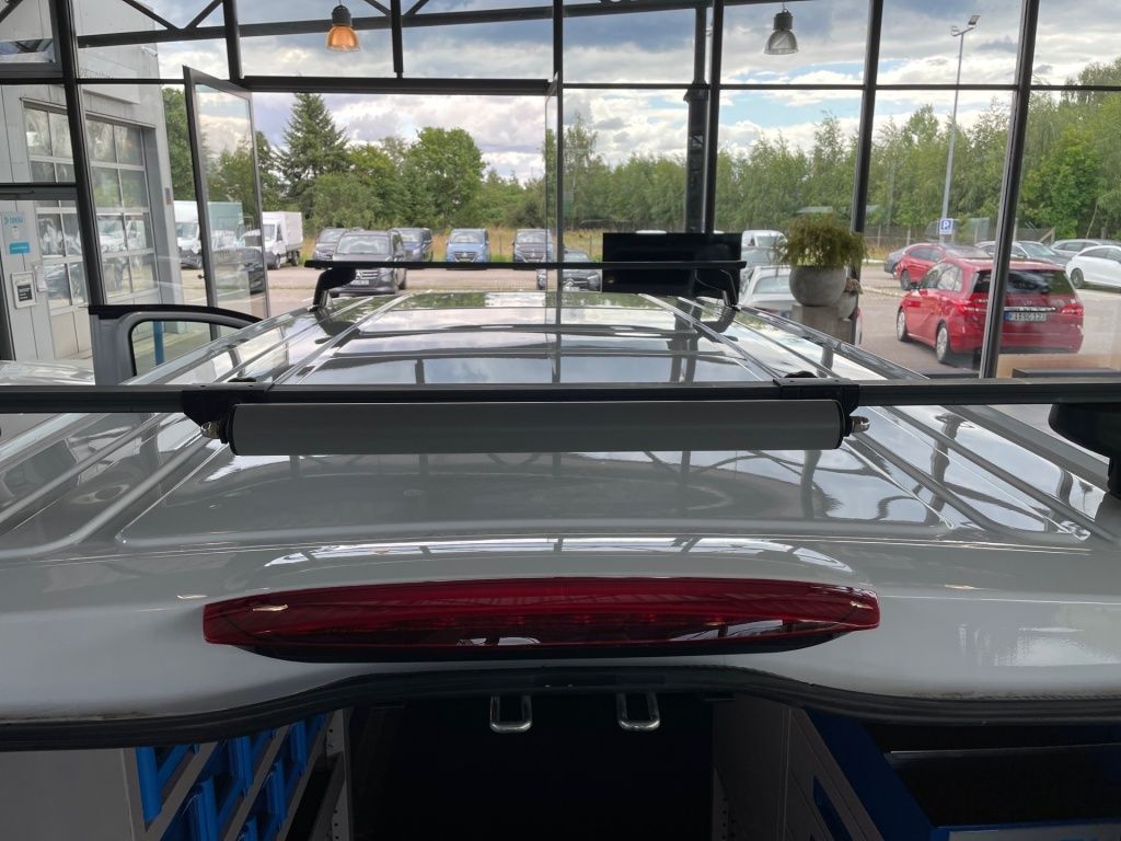 Fahrzeugabbildung Mercedes-Benz eVito 112 KA/L RFK, Navi, LED. Regal, TopLoad