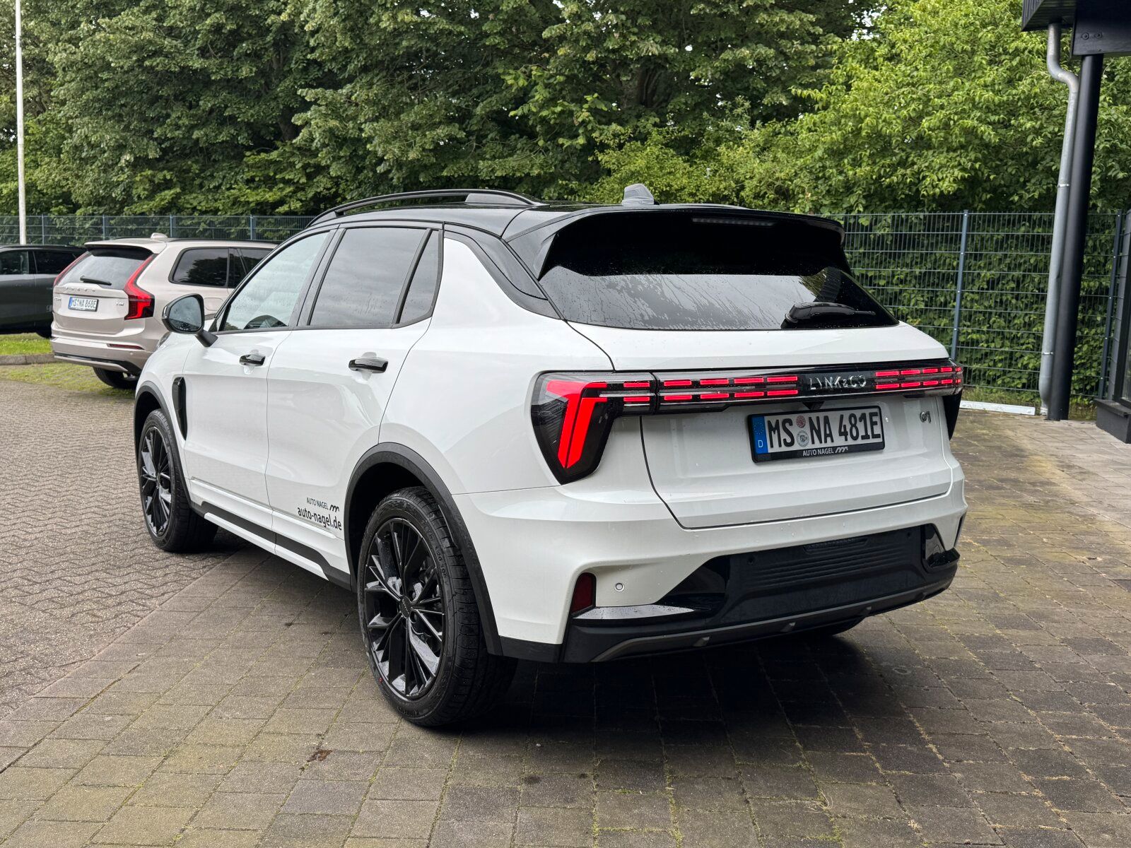 Lynk & Co 01
