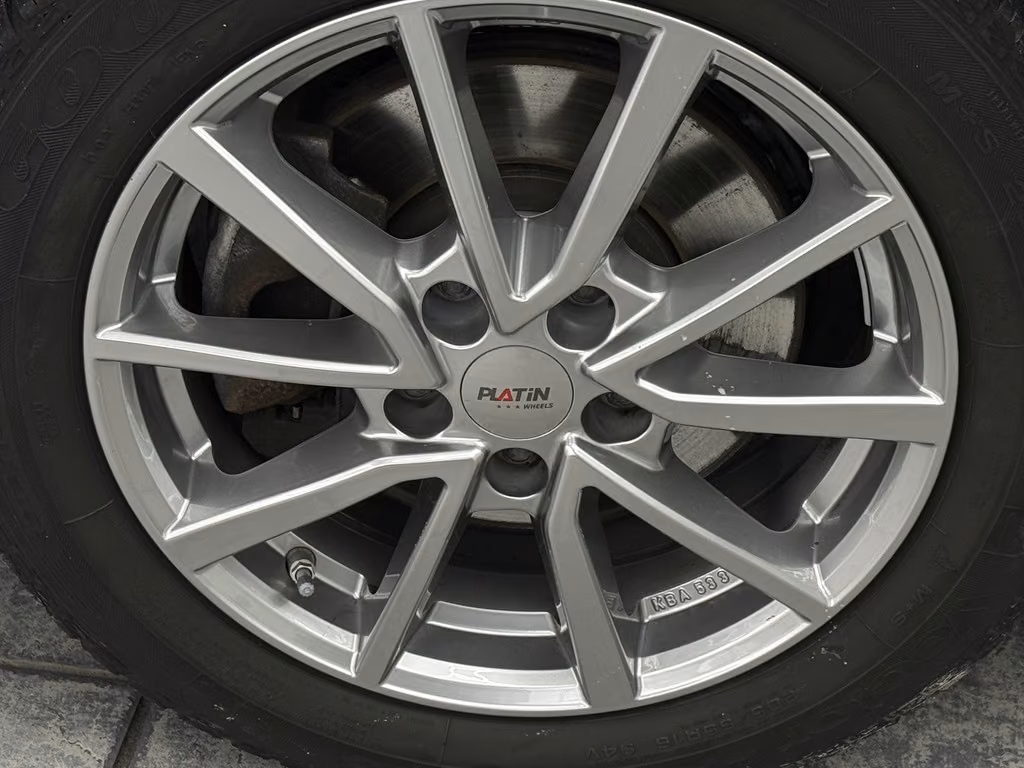 Mercedes-Benz B 220 CGI 4Matic, Navi, 7G-Tronic, AHK, Klima