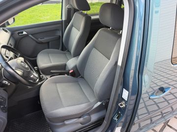 Volkswagen Caddy - 9