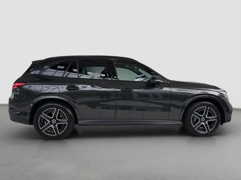 Fahrzeugabbildung Mercedes-Benz GLC 220 d 4MATIC Navi*Fernlichtass.*KeyLess*LED