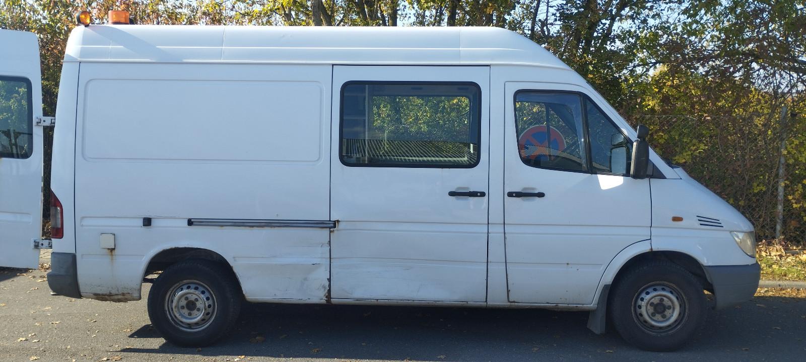 Mercedes-Benz Sprinter