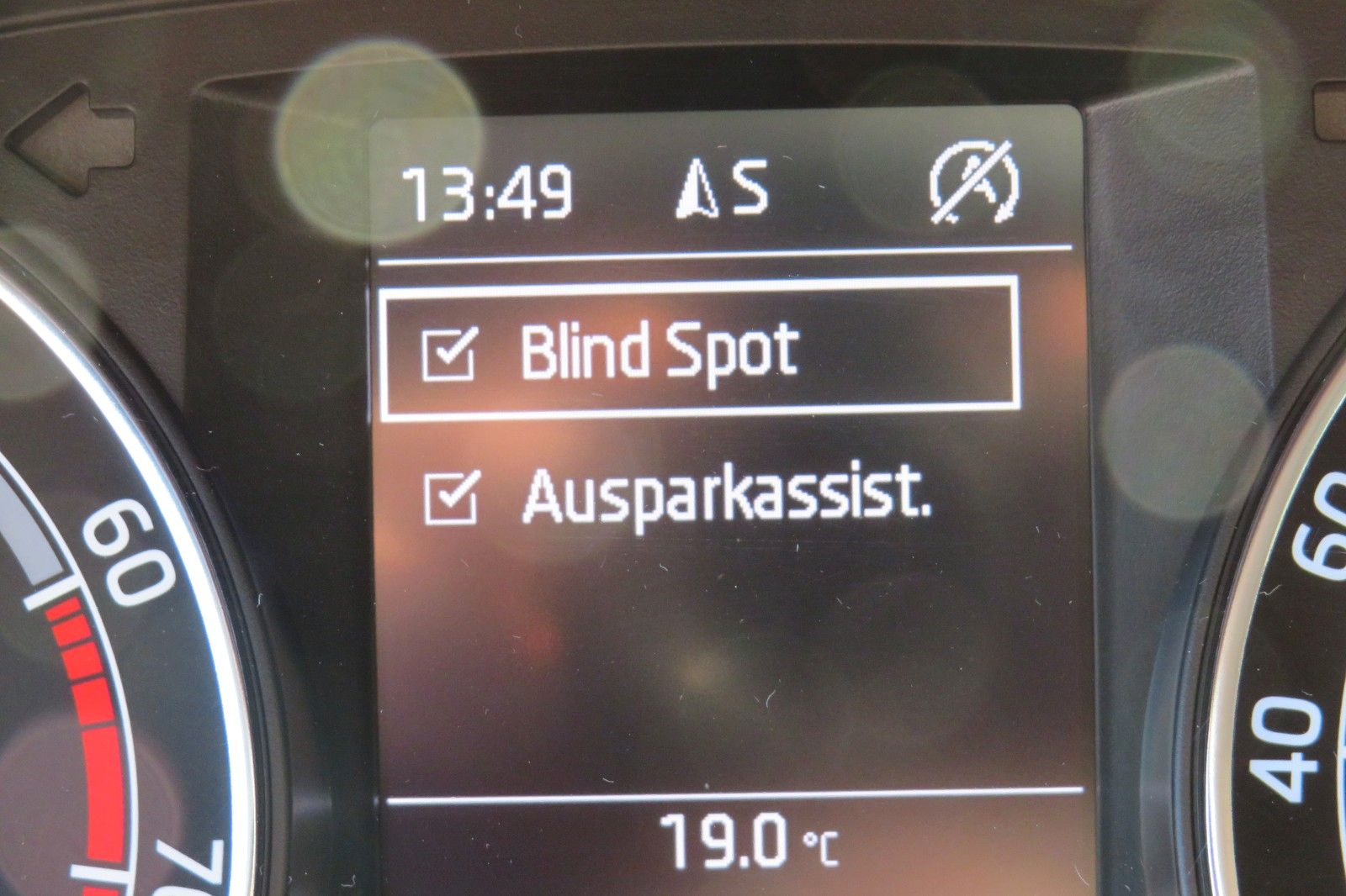 Fahrzeugabbildung SKODA Fabia Combi Ambition GRA SITZH. APP-CONNECT 1.HD