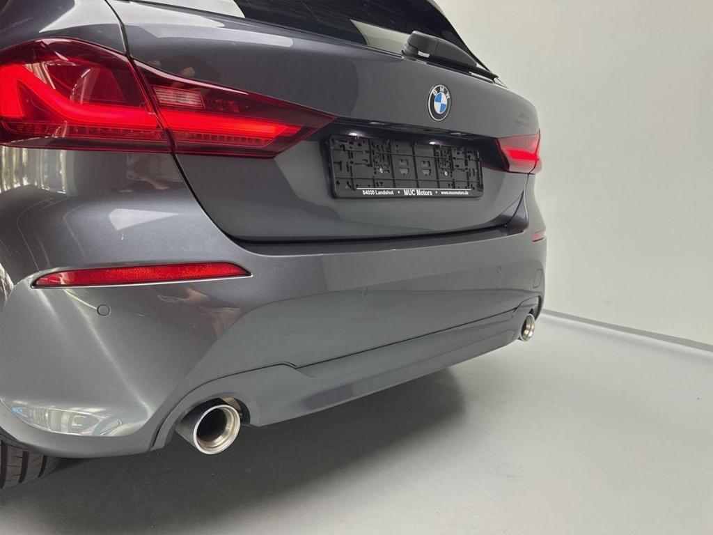 BMW 1 Series 120d xDrive 190PS Automatik Allrad Grau, миниатюра 13