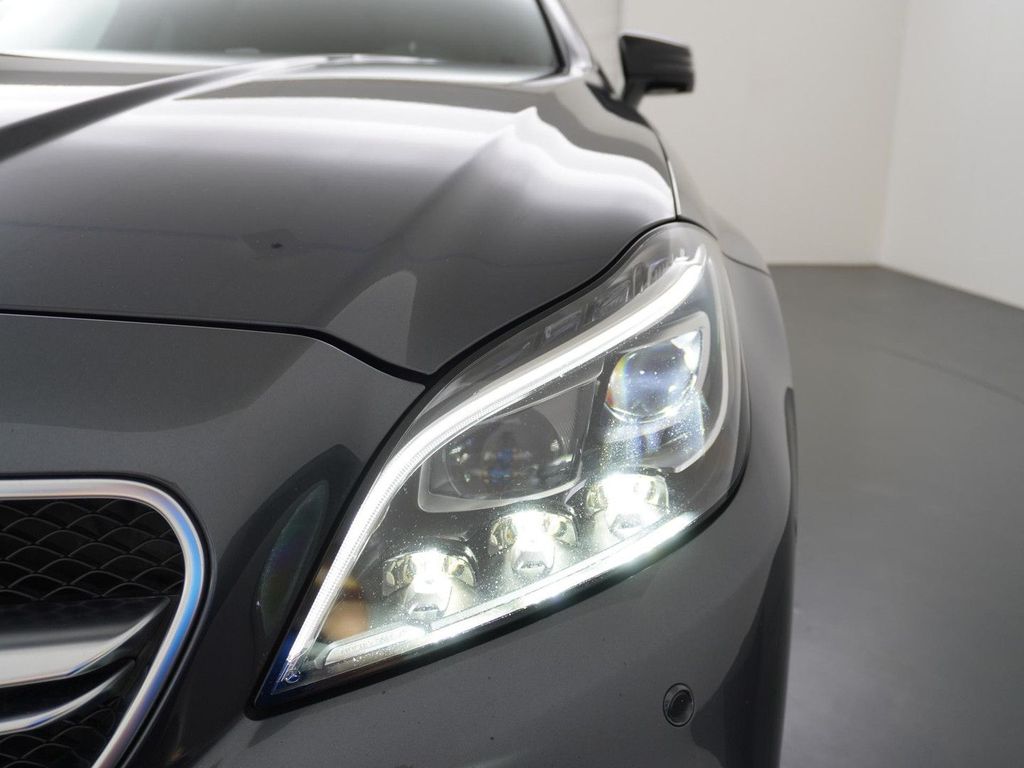 Mercedes-Benz CLS 63 AMG Shooting Brake S 4MATIC Schiebedach |