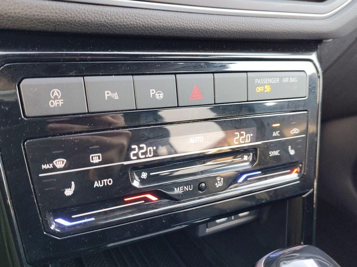 Volkswagen T-Cross - Bild 11