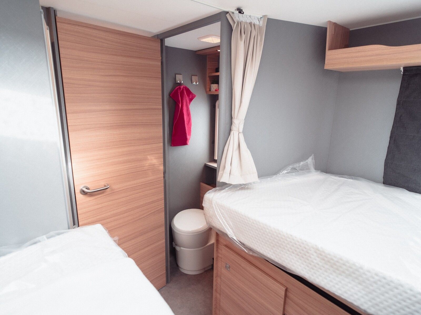 Fahrzeugabbildung Dethleffs Just 90 T 7052 EB Navi*RFK*SAT/TV*Markise*Pakete