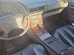MERCEDES-BENZ SL 320 Leder Scheinwerferreg. Klimaautom e-Sitze