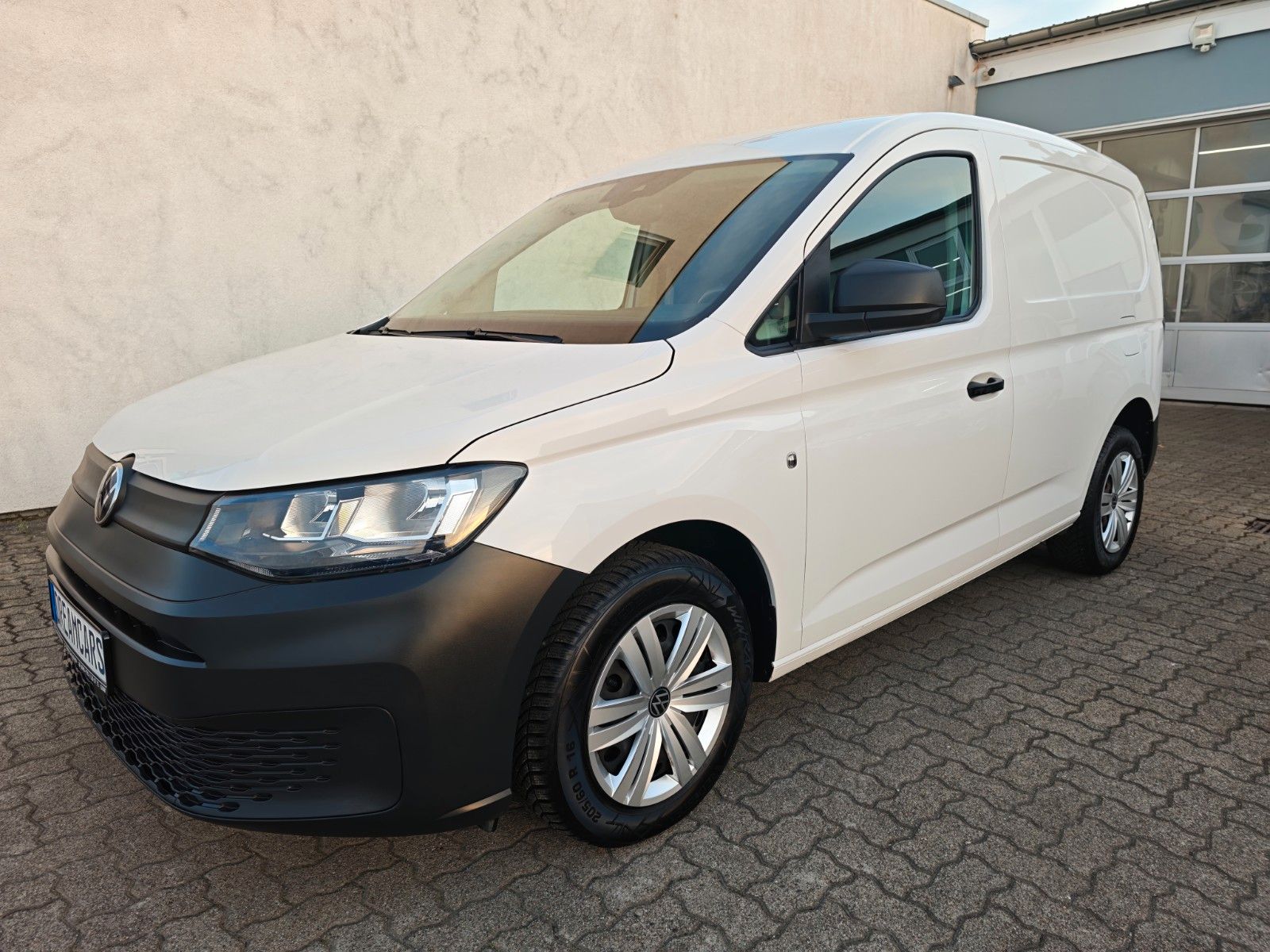 VW Caddy Cargo Basis Klima 1. Hand TÜV Neu