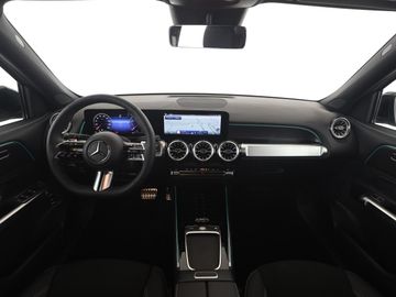 Mercedes GLB 180 - 12