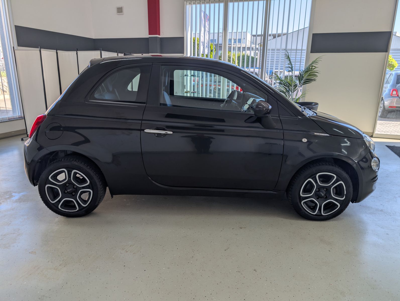 Fahrzeugabbildung Fiat 500 GSE 1,0 Mild-Hy Comfort-Pack Tech-Pack Temp