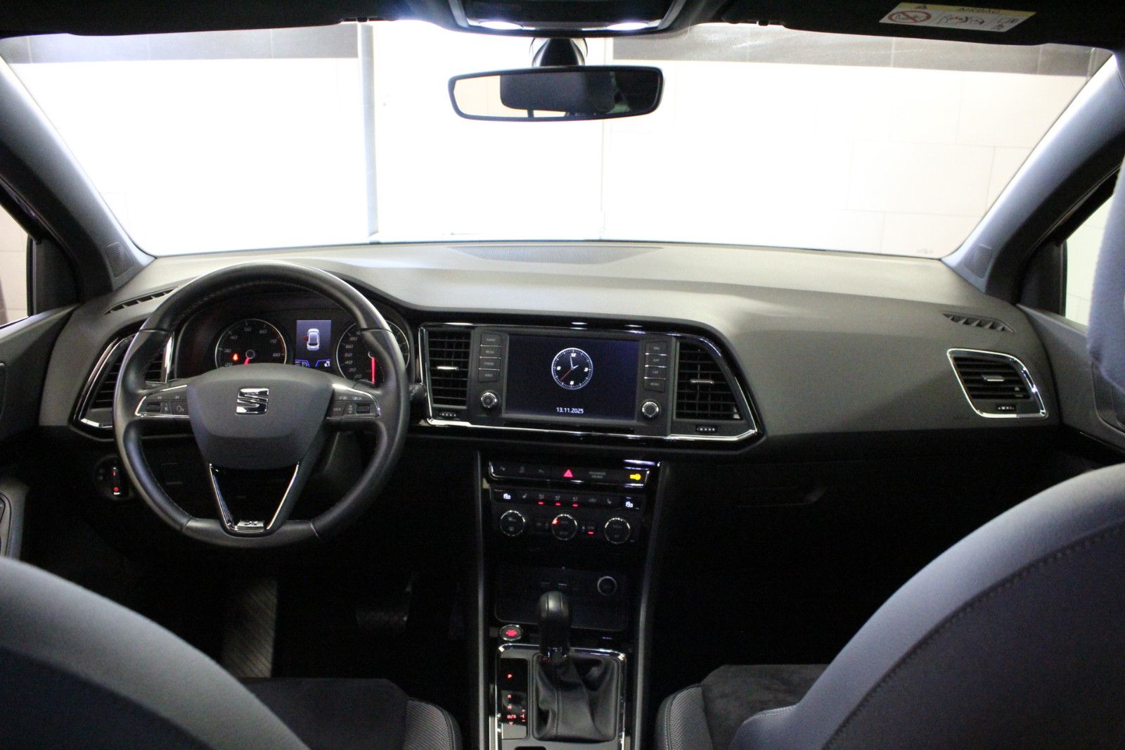 Fahrzeugabbildung SEAT Ateca 1.5 TSI ACT 110kW Xcellence DSG *Winterräd