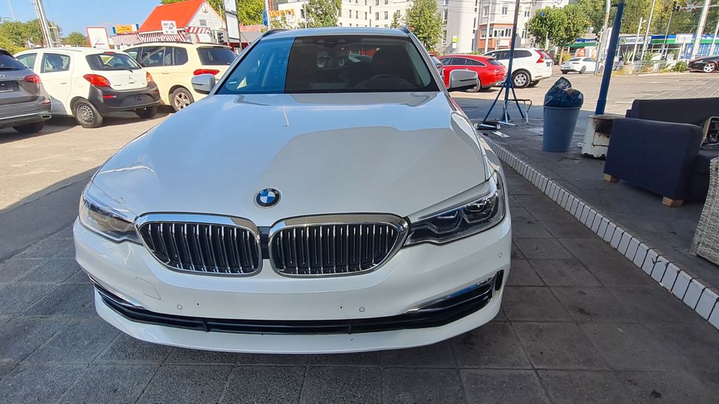 Image of BMW 520
