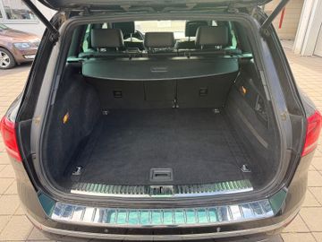 Volkswagen Touareg - 9