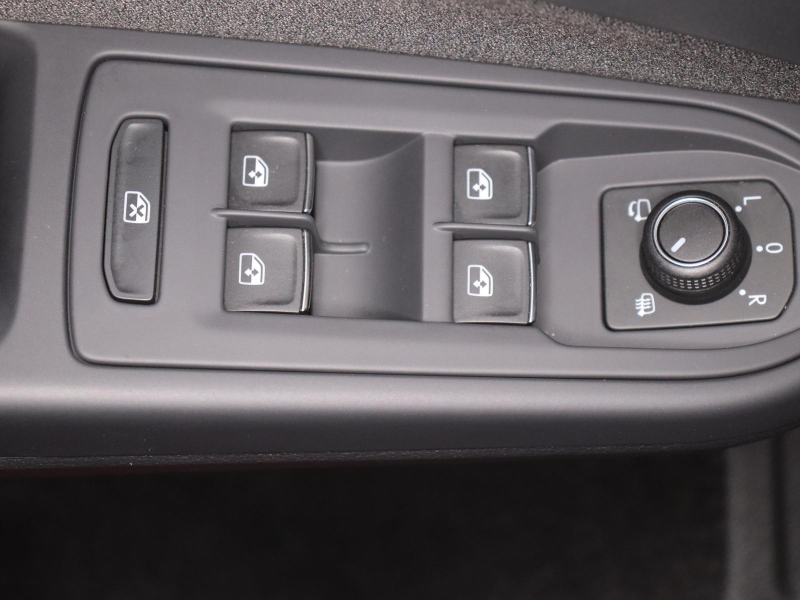 Volkswagen Golf Variant 1.5eTSI DSG 196,-ohne Anzahlung AHK, миниатюра 13