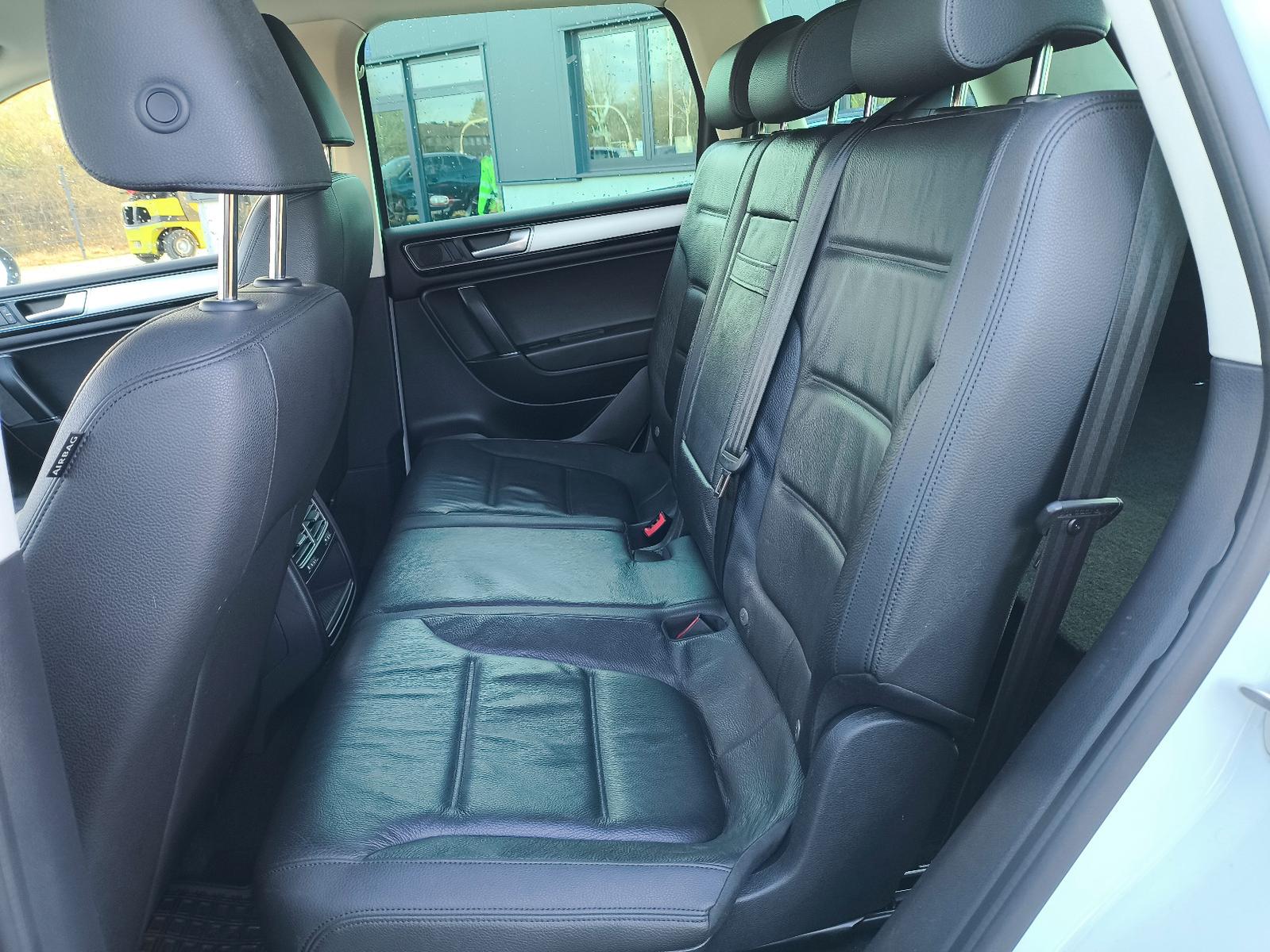 Volkswagen Touareg V6 TDI 4Motion,LEDER,NAVI,SITZHEIZUNG