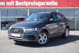 Audi Q3 2.0 TFSI quattro basis DSG Bi-Xenon Navi AHK - mit Benzin-Antrieb: Grün, Ambiente-Beleuchtung, Geländewagen