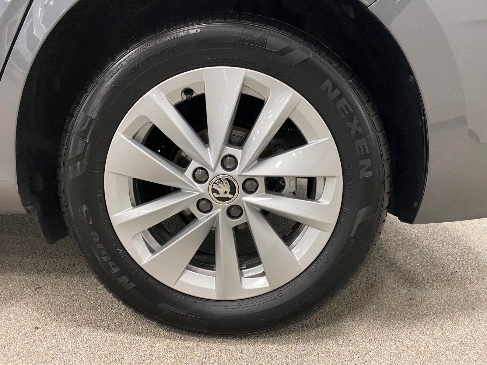Fahrzeugabbildung SKODA Scala 1.0 TSI DSG Selection+NAVIGATION+KAMERA+BC