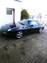 Porsche 928 S 4 - Porsche 928 von privat