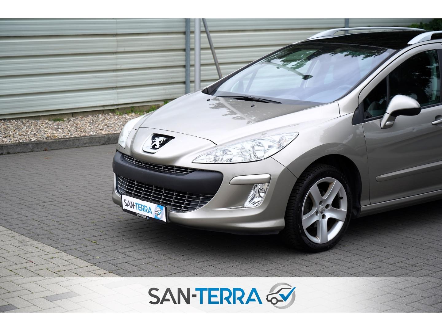 Peugeot 308 2010 — photo 9