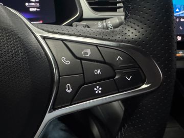 Renault Captur 140 EDC Techno LED*Navi*Kamera*ACC*SH