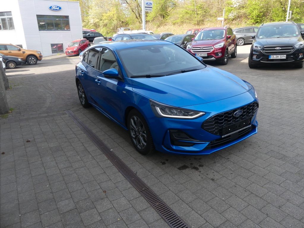 FORD Focus Lim. ST-Line X*ACC*Kamera* FORD Focus Lim. ST-Line X*ACC*Kamera*