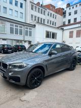 BMW X6 xDrive30d - - graue BMW X6