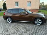 BMW Bmw x1 SDdrive 18 I - BMW X1 mit Benzin-Antrieb: Limousine