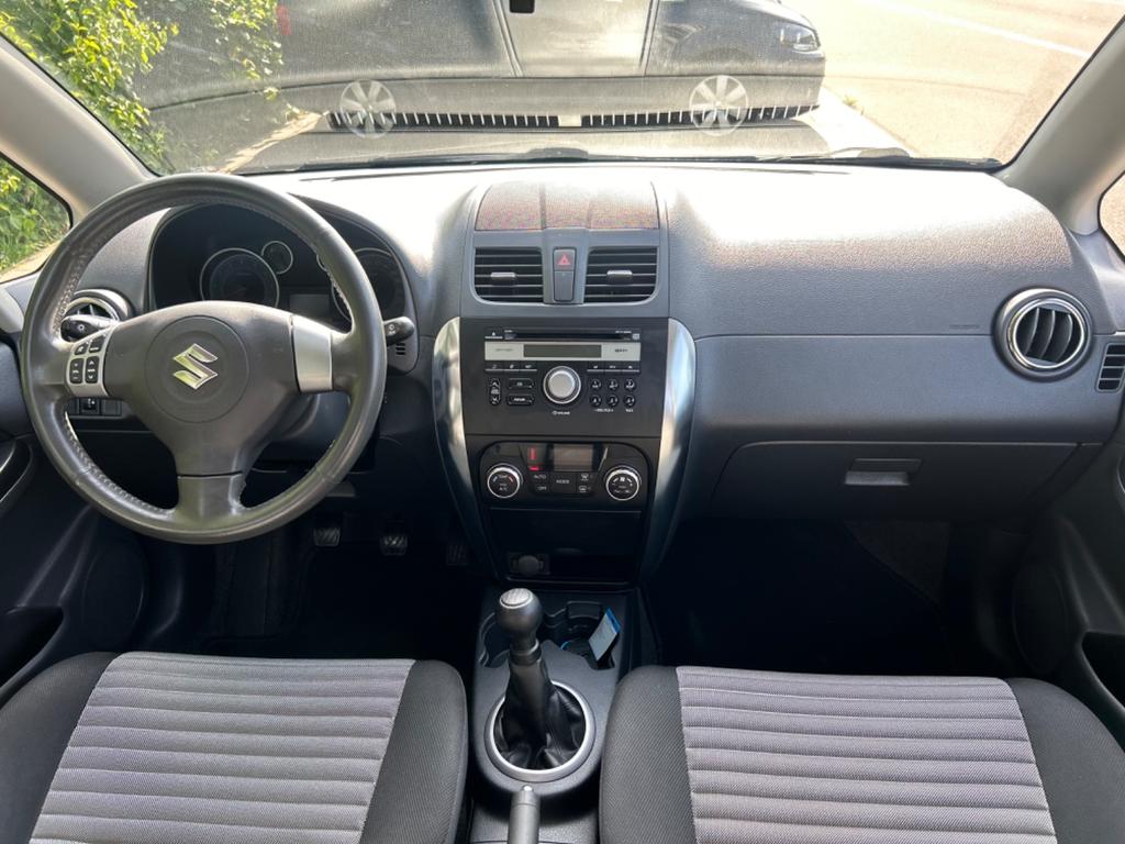Suzuki SX4