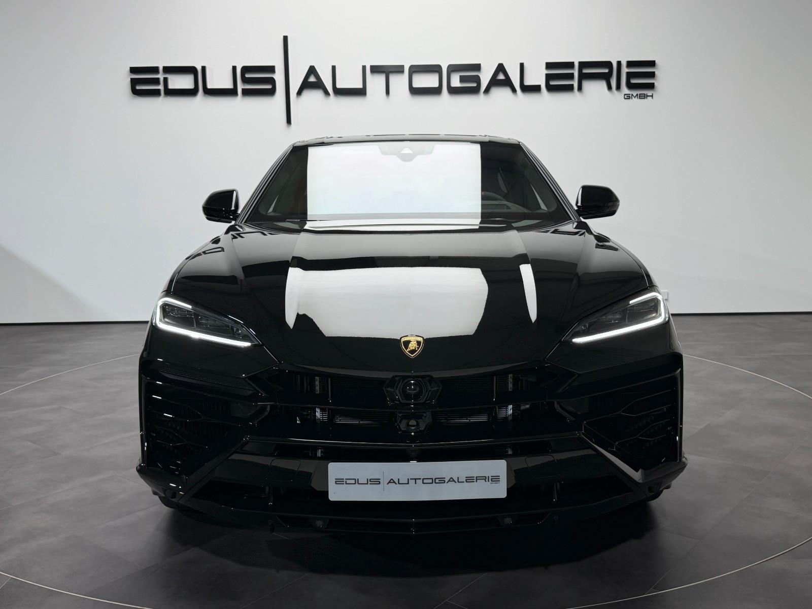 Lamborghini Urus 4.0 V8 PHEV SE Pano B&O Massage 360° Carbon