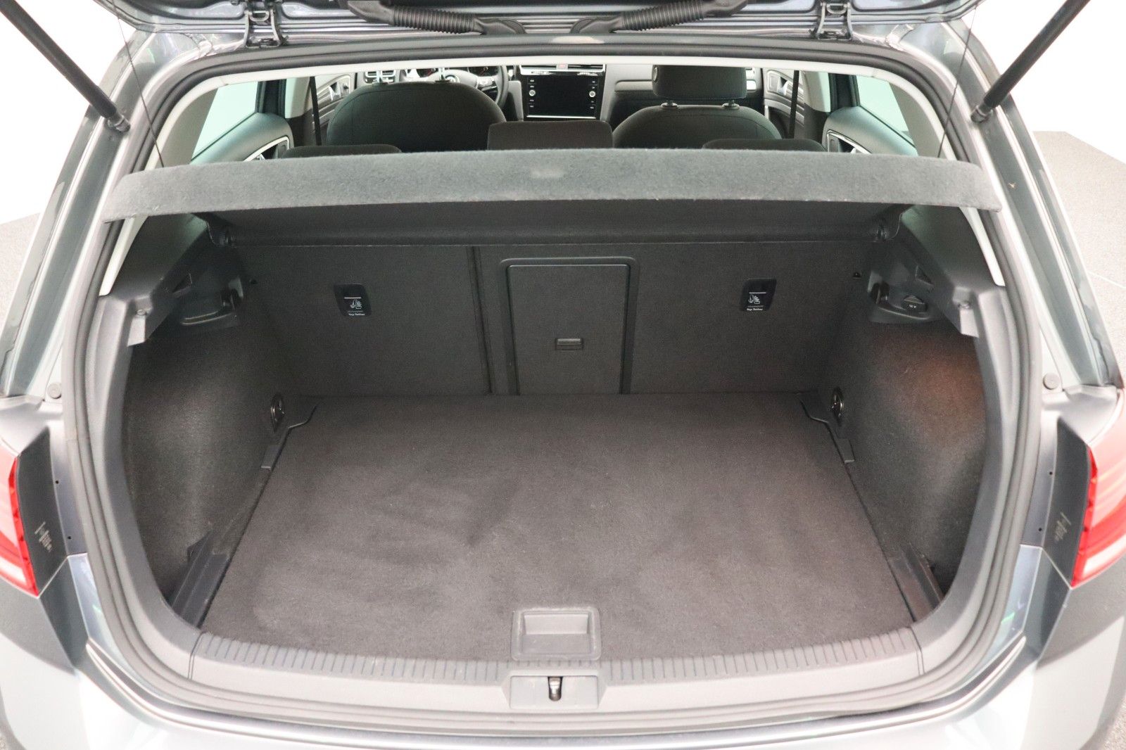 Fahrzeugabbildung Volkswagen Golf VII 1.0 Lim. Join