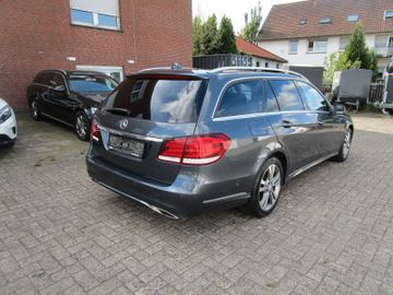 Mercedes E 220 - 4