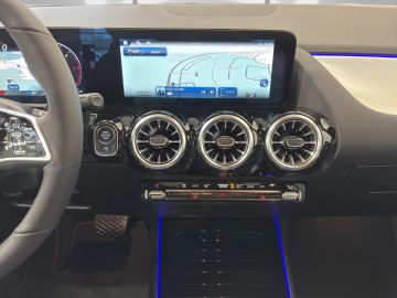 Mercedes GLA 180 - 9