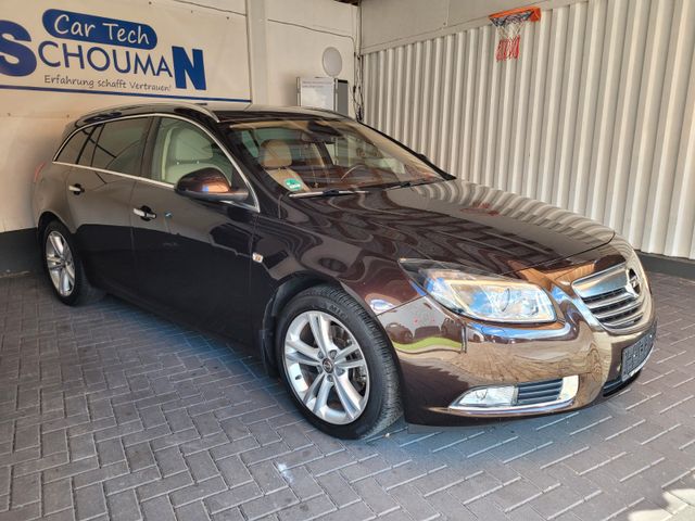 Opel Sports Tourer Innovation*XENON*220PS*2.BESITZ*