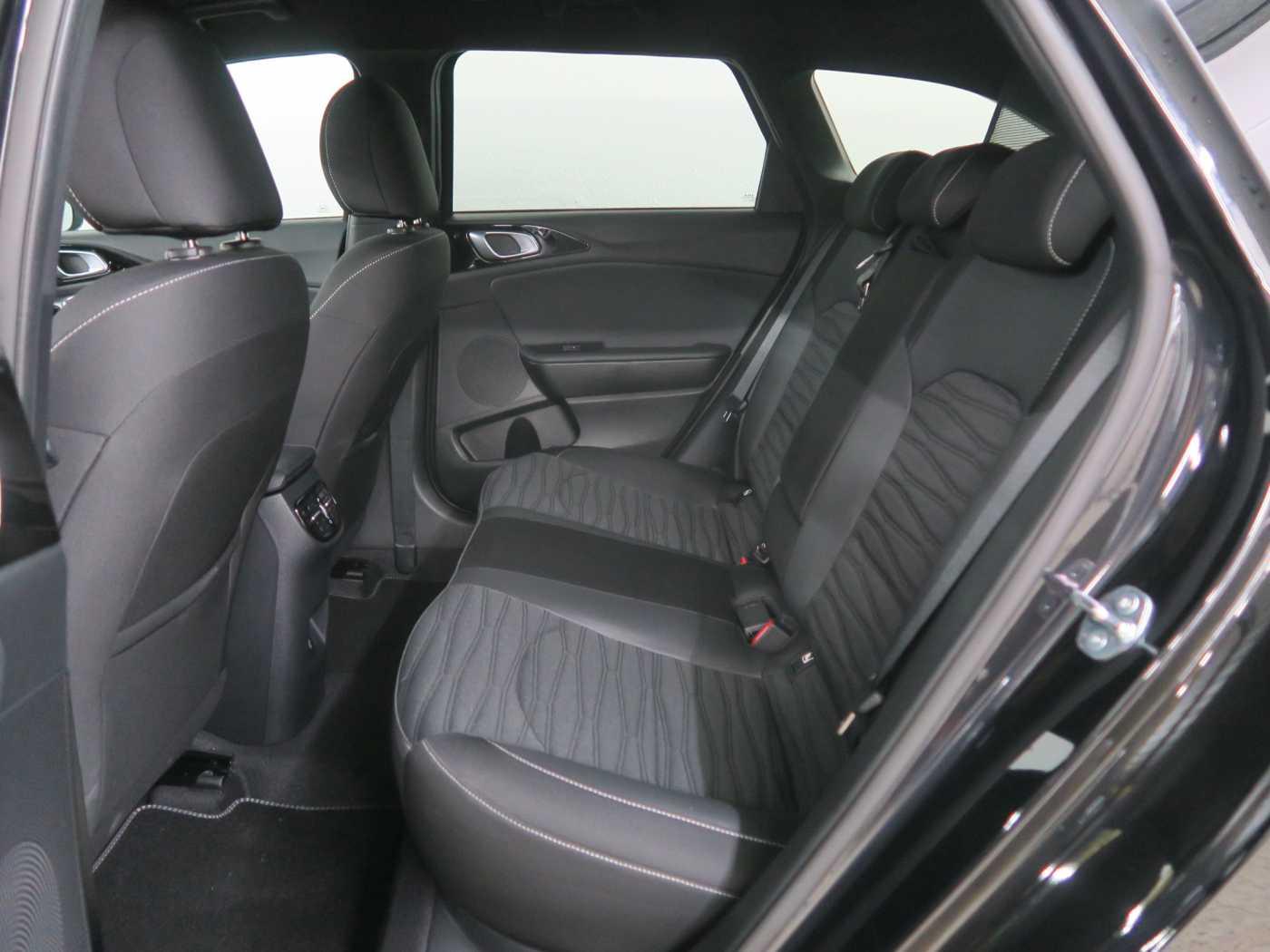 Kia Ceed Sportswagon 1.5 T-GDI ISG DCT7 OPF GT Line
