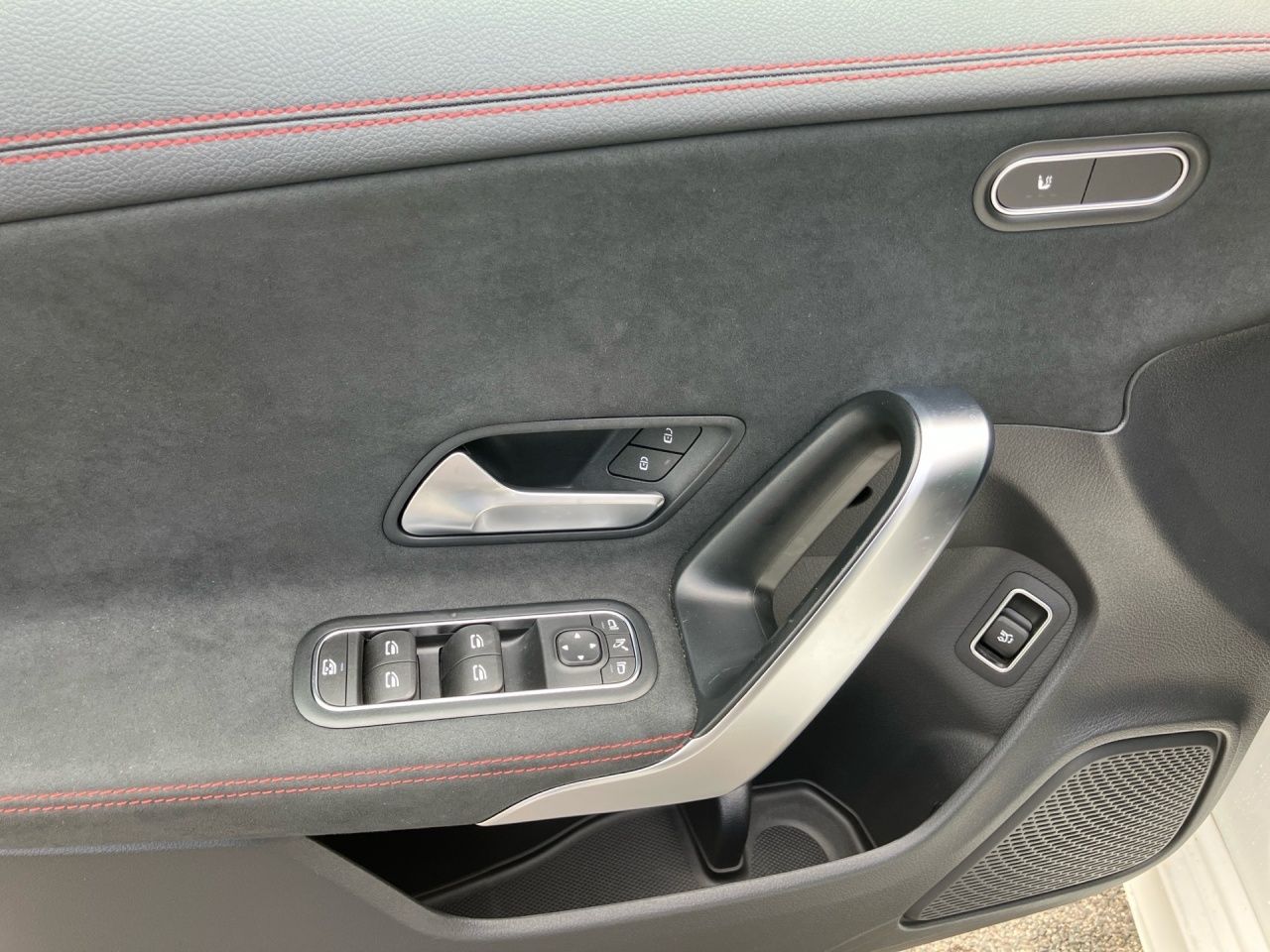 Fahrzeugabbildung Mercedes-Benz CLA 200 SB AMG+NIGHT+LENKRADHEIZ+KAMERA+LED+