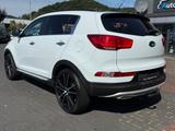 Kia Sportage Vision 2WD *2. Hand *SHZ *AHK - gebrauchte Kia Sportage aus dem Jahr 2014