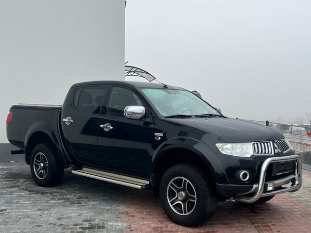 Mitsubishi L200 Edition 20 DOKA 4WD*FRONTBÜGEL*SHZ*AHK*