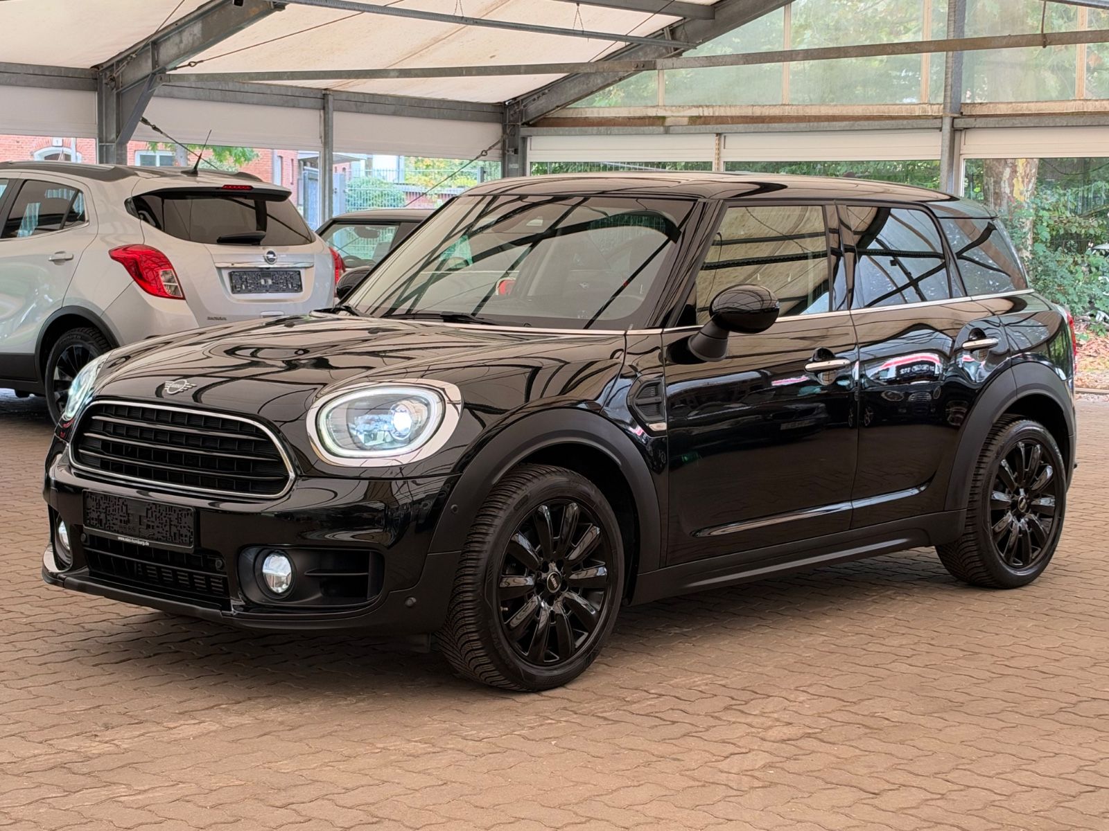 MINI COOPER COUNTRYMAN – Ansicht 3
